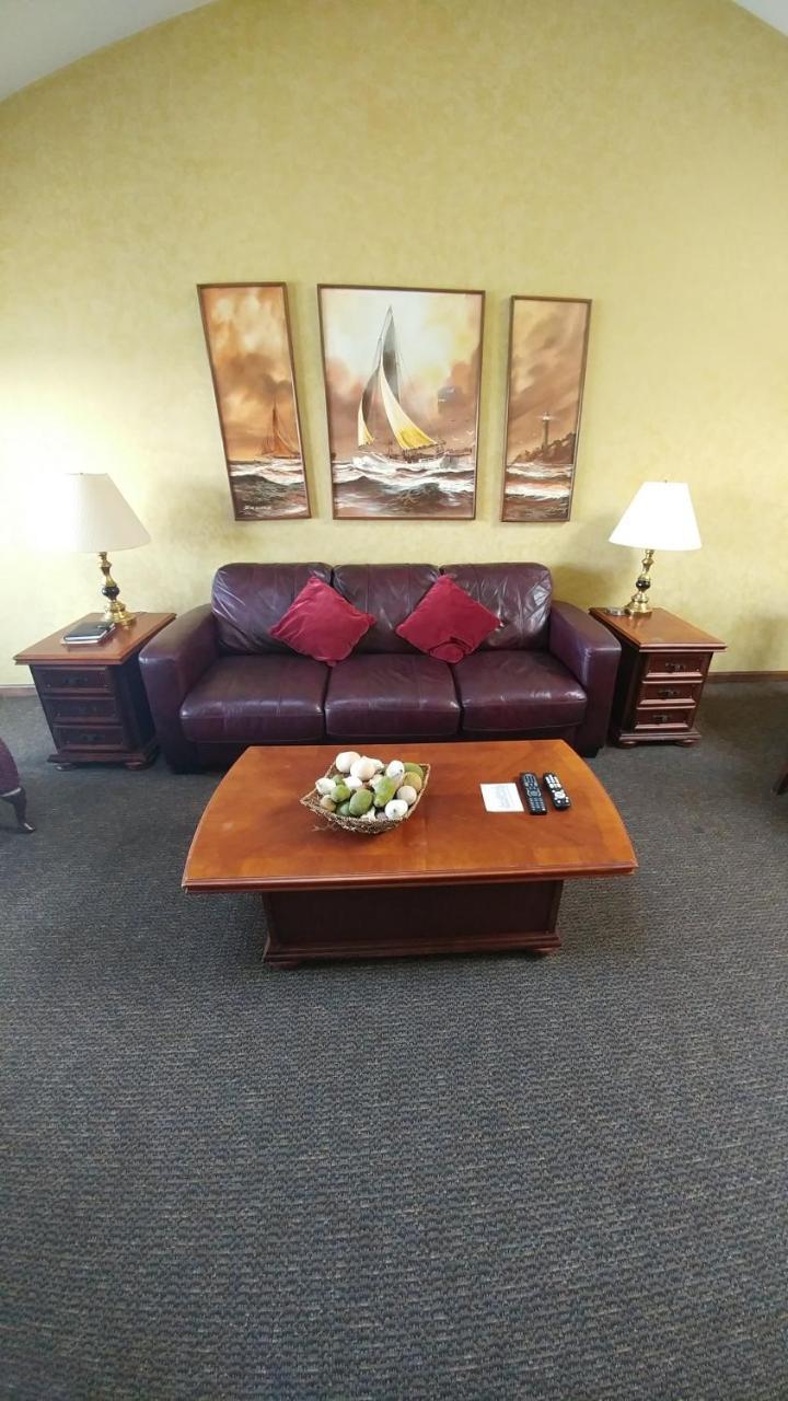 סטורג'און ביי Snug Harbor Inn מראה חיצוני תמונה