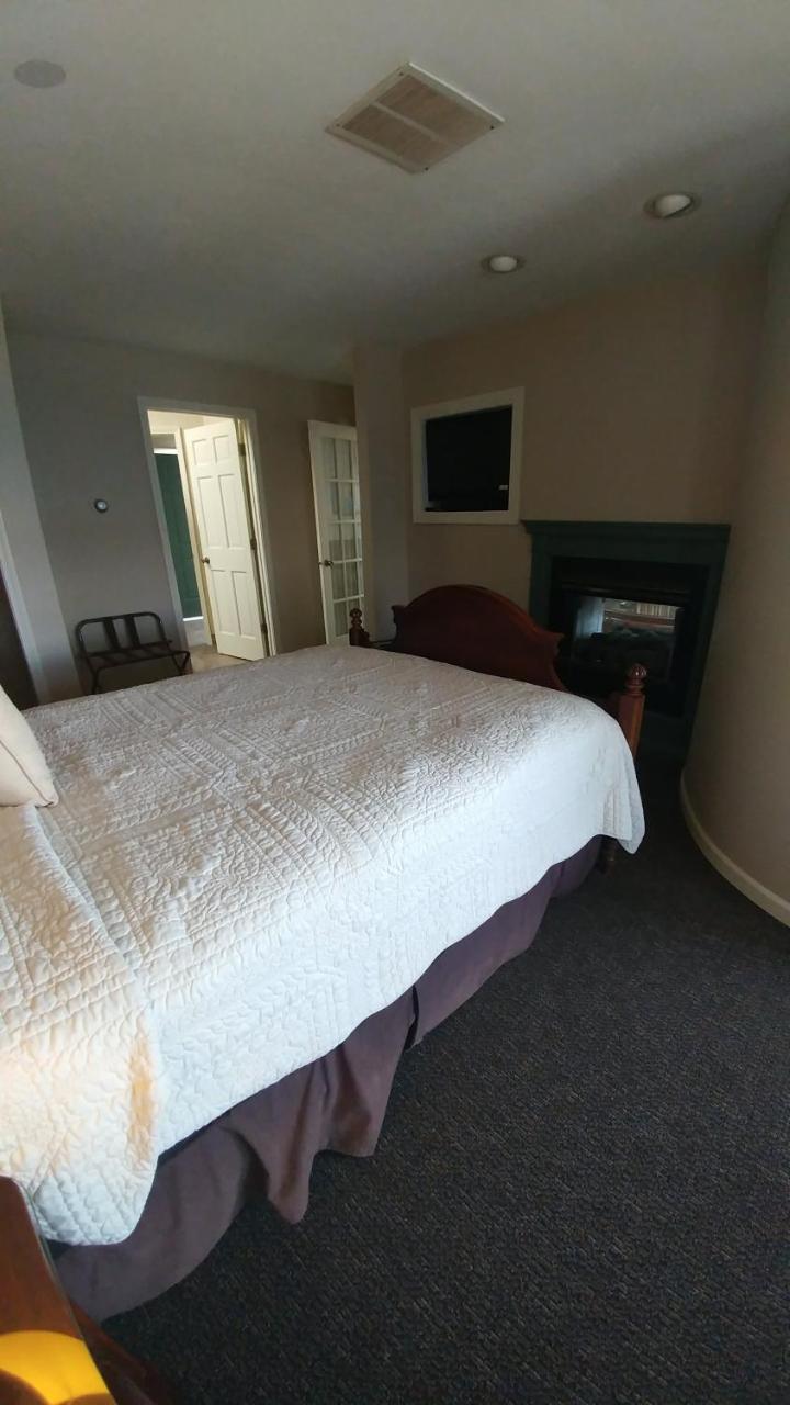 סטורג'און ביי Snug Harbor Inn מראה חיצוני תמונה