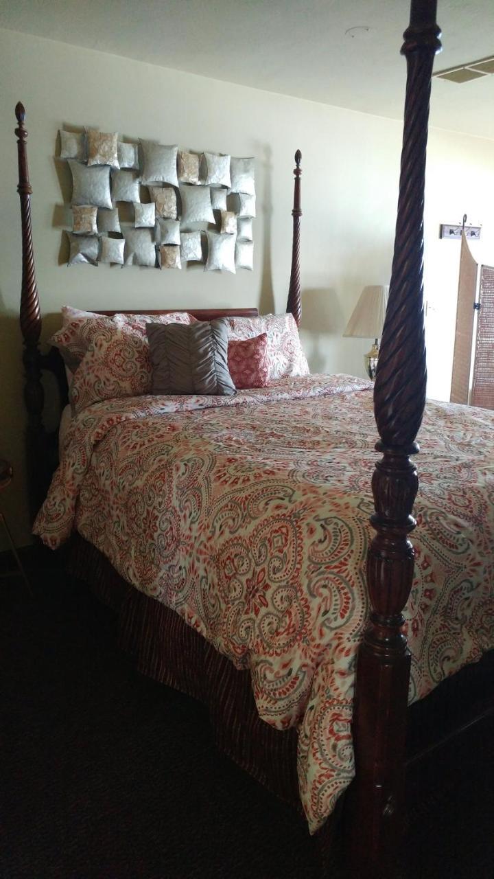 סטורג'און ביי Snug Harbor Inn מראה חיצוני תמונה