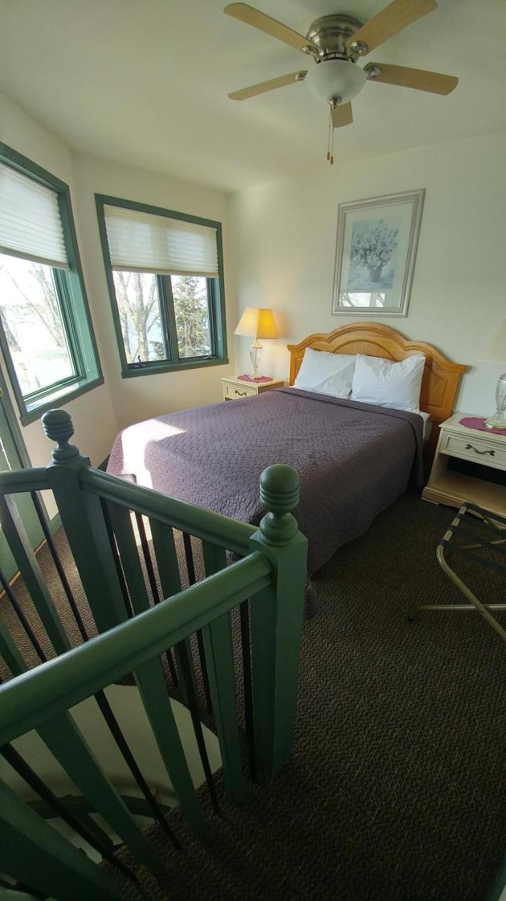 סטורג'און ביי Snug Harbor Inn מראה חיצוני תמונה